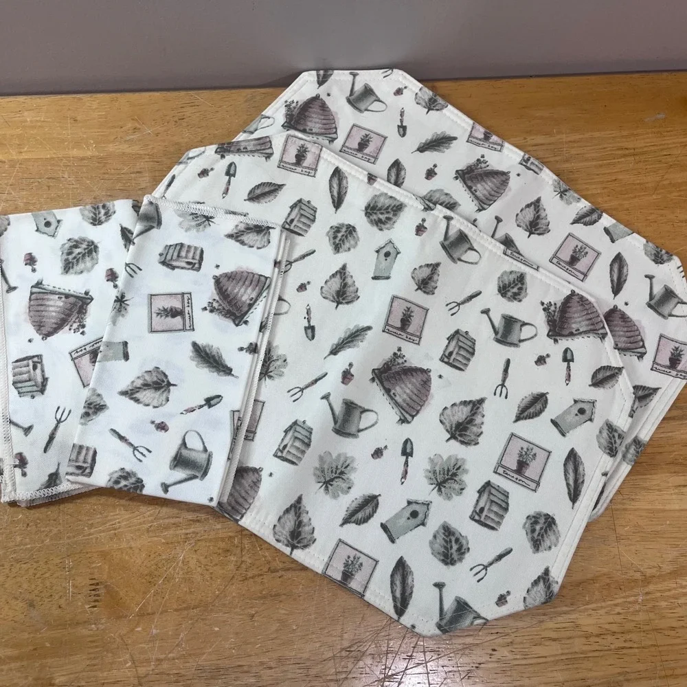 Vtg Naturewood Garden Beehive Placemats Napkins Set 4 Cottagecore Made in USA